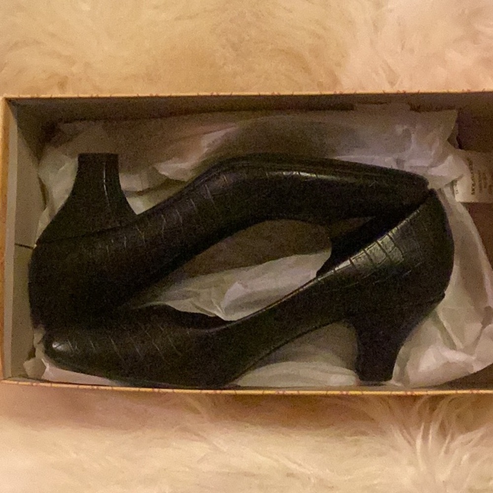 Elegant Black Women's Heels